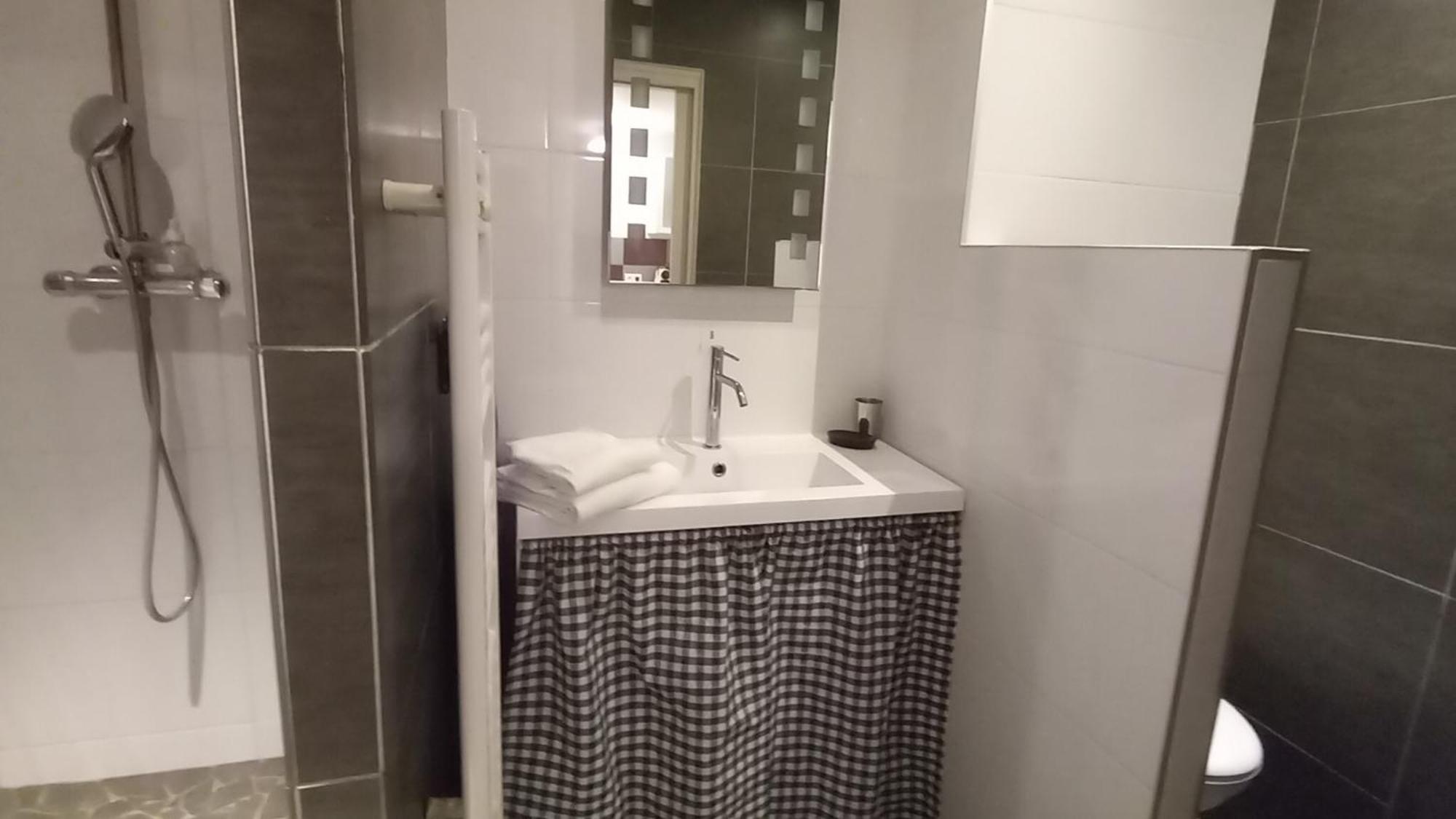 Burdigala Homes - Appart Porte Basse Бордо Экстерьер фото